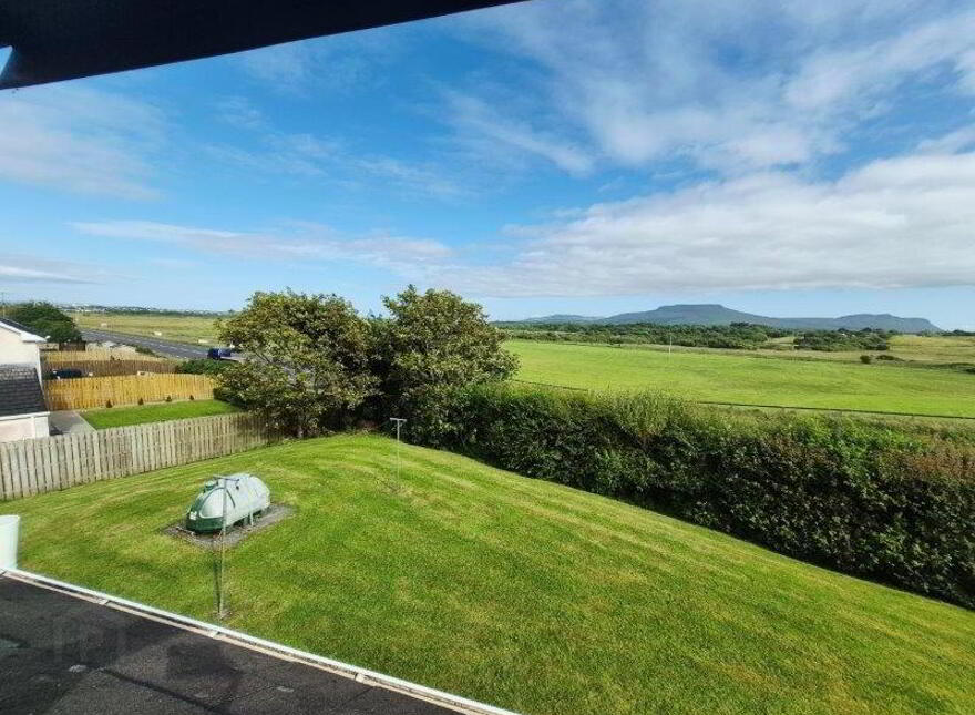 8 Drowes Court, Tullaghan, F91C7W5