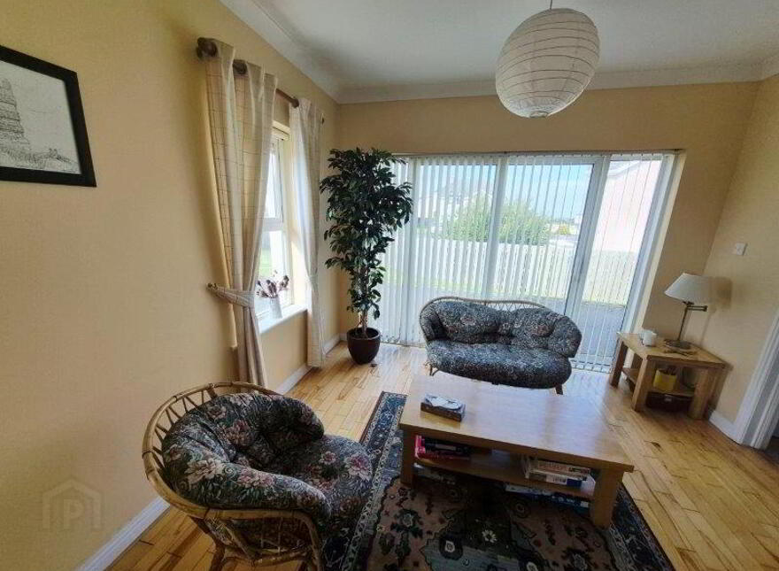 8 Drowes Court, Tullaghan, F91C7W5