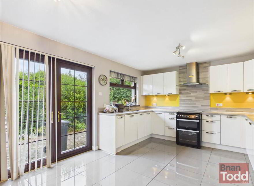 Antiville Road, Larne, BT40 2SX