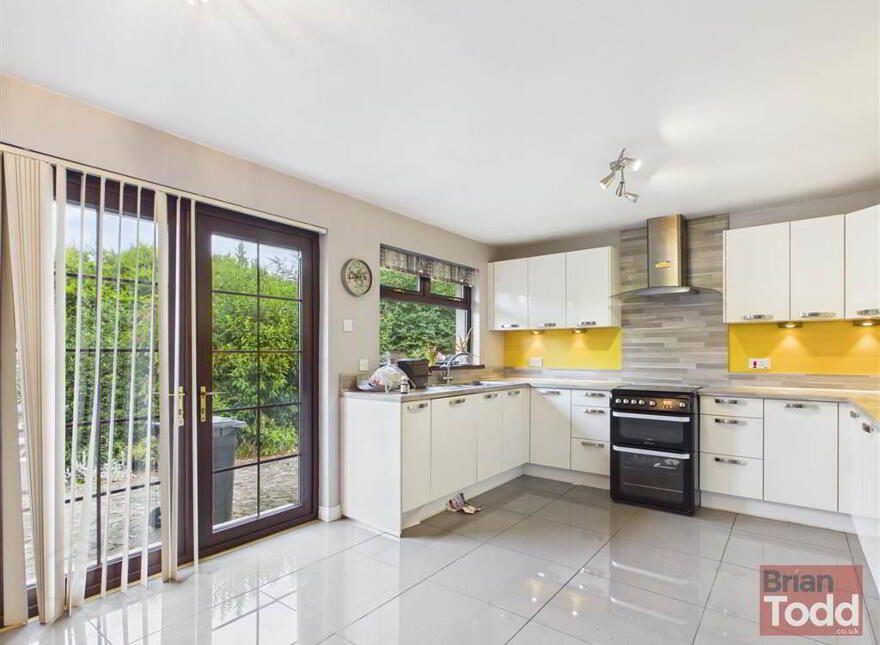 Antiville Road, Larne, BT40 2SX