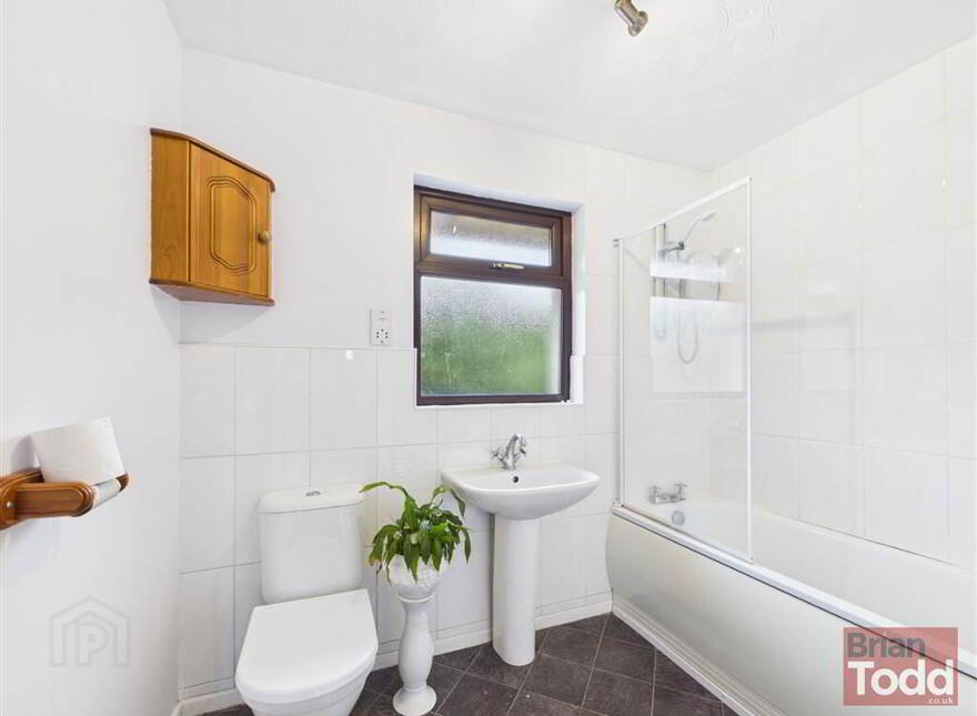 Antiville Road, Larne, BT40 2SX