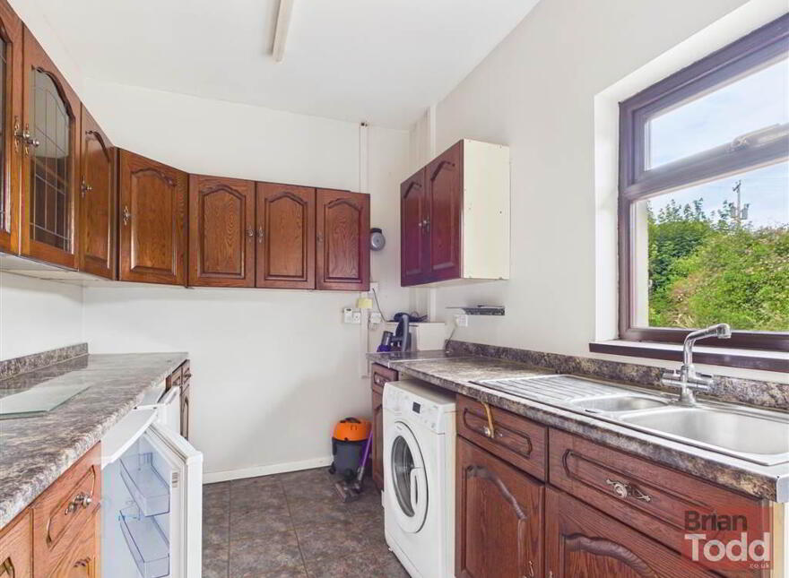 Antiville Road, Larne, BT40 2SX