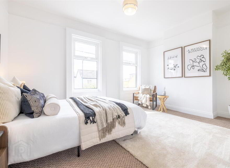 182 Ravenhill Avenue, Belfast, BT6 8LJ