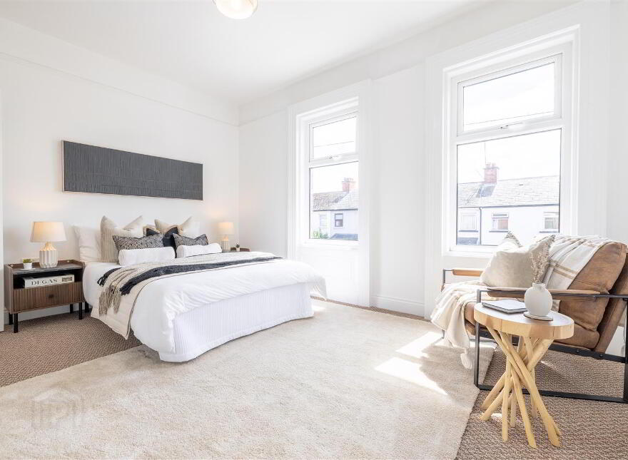 182 Ravenhill Avenue, Belfast, BT6 8LJ