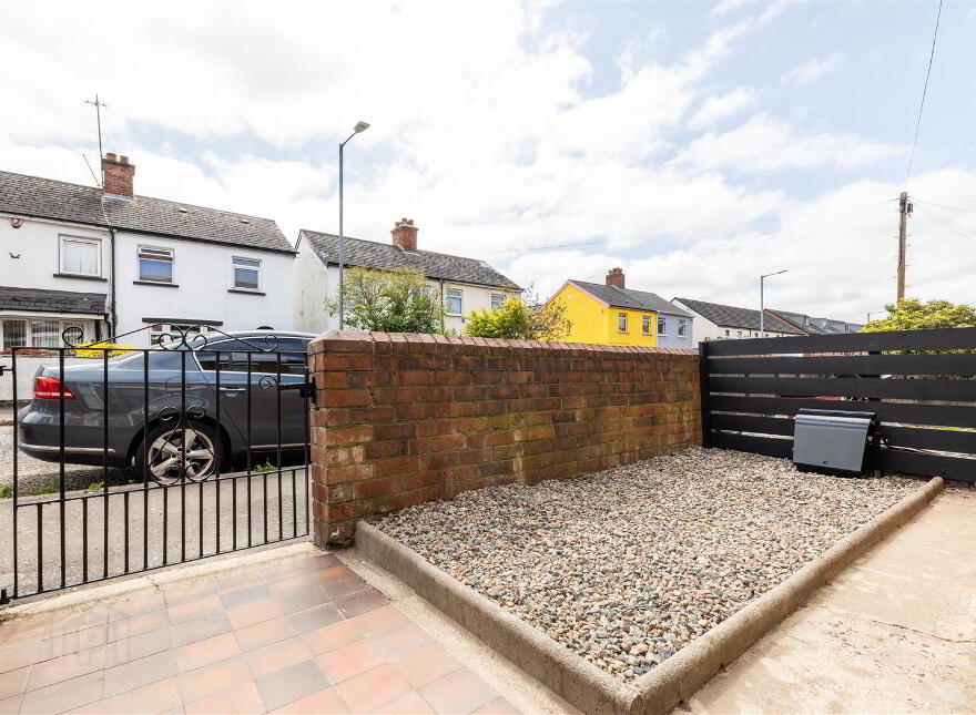 182 Ravenhill Avenue, Belfast, BT6 8LJ