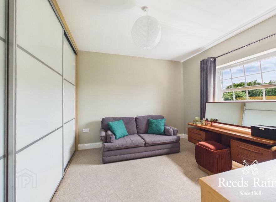 11 Royal Hill, Maze, Lisburn, BT27 5UW