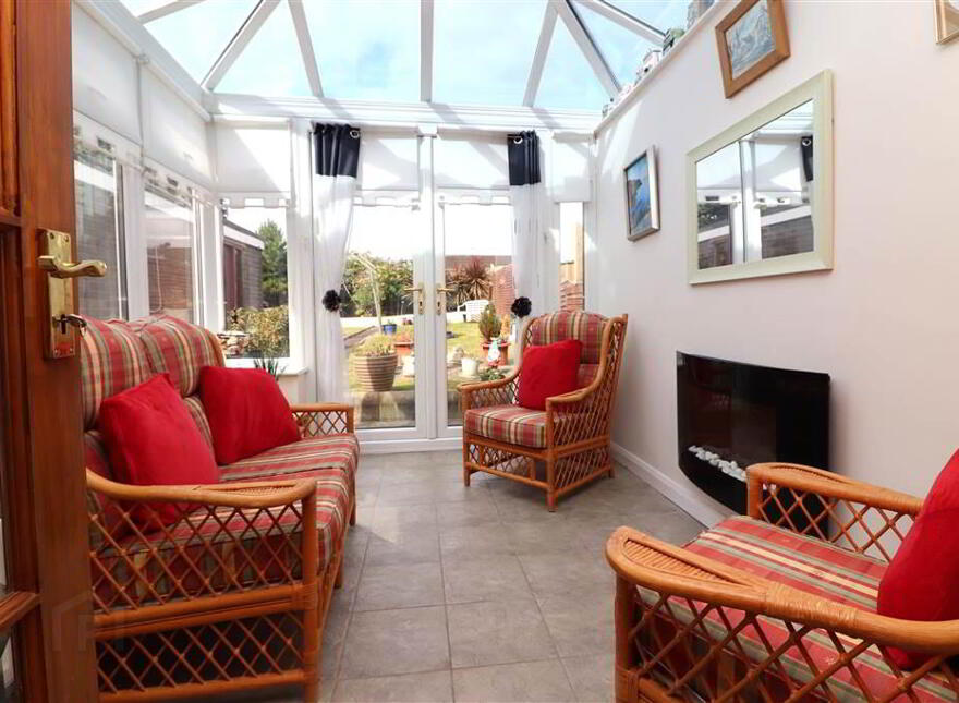 62 Skyline Drive, Belsize Road, Lisburn, BT27 4HN