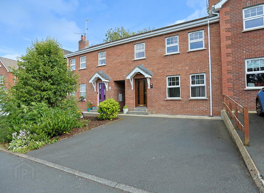 62 Windsor Hill, Waringstown, Craigavon, BT66 7FZ