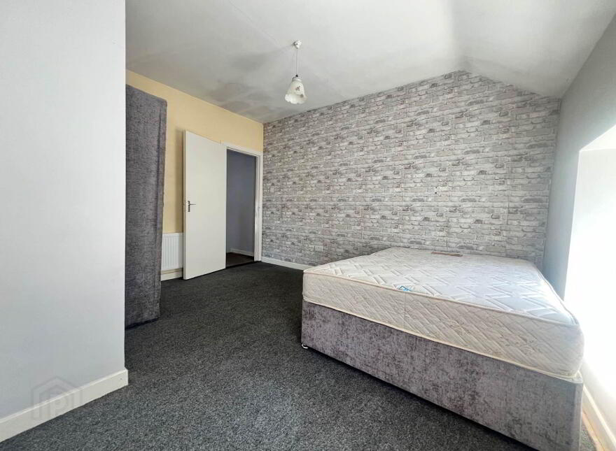 32 William Street, Clonmel, E91PY66