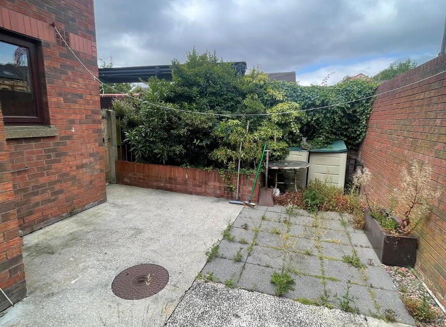 2 Elm Street, Belfast, BT7 1ES
