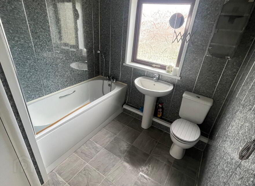 2 Elm Street, Belfast, BT7 1ES