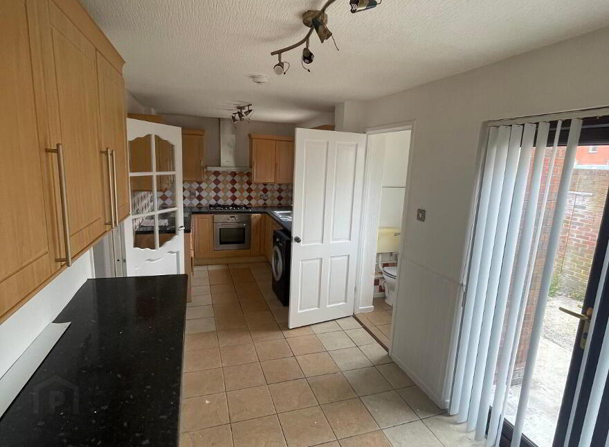 2 Elm Street, Belfast, BT7 1ES