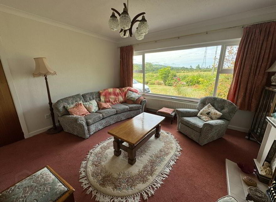Glen-Carn, 9 Island Road Lower, Ballycarry, BT38 9HB
