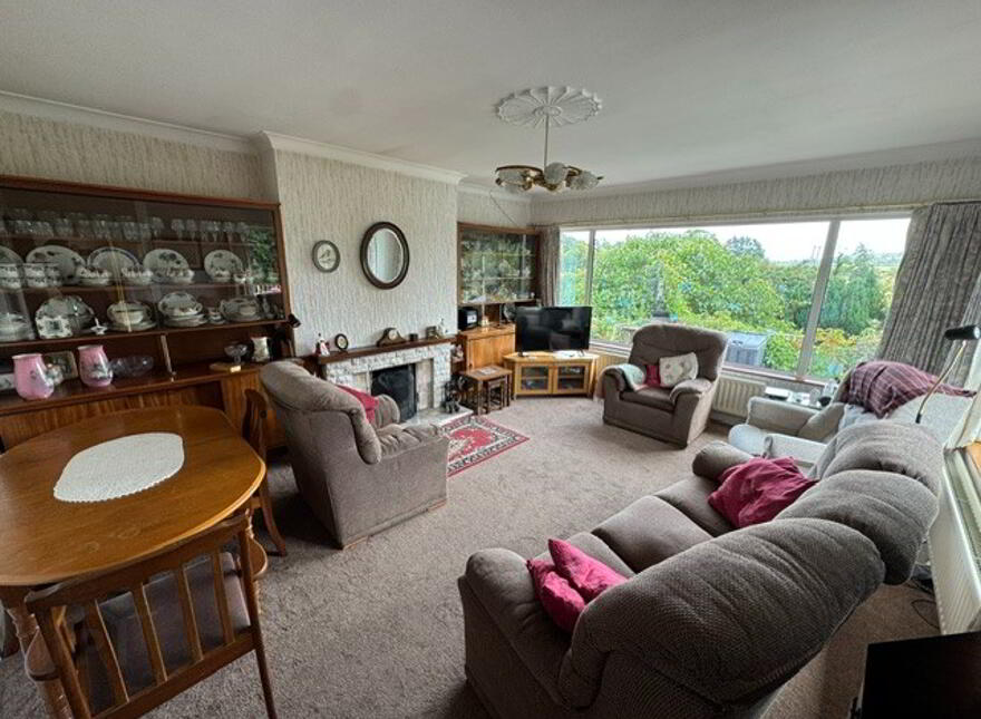 Glen-Carn, 9 Island Road Lower, Ballycarry, BT38 9HB