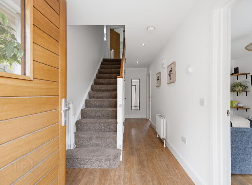 5 Victoria Close, Belfast, BT4 1PF