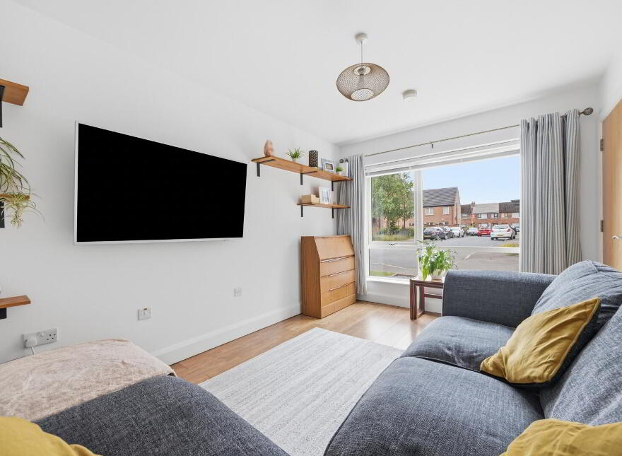 5 Victoria Close, Belfast, BT4 1PF