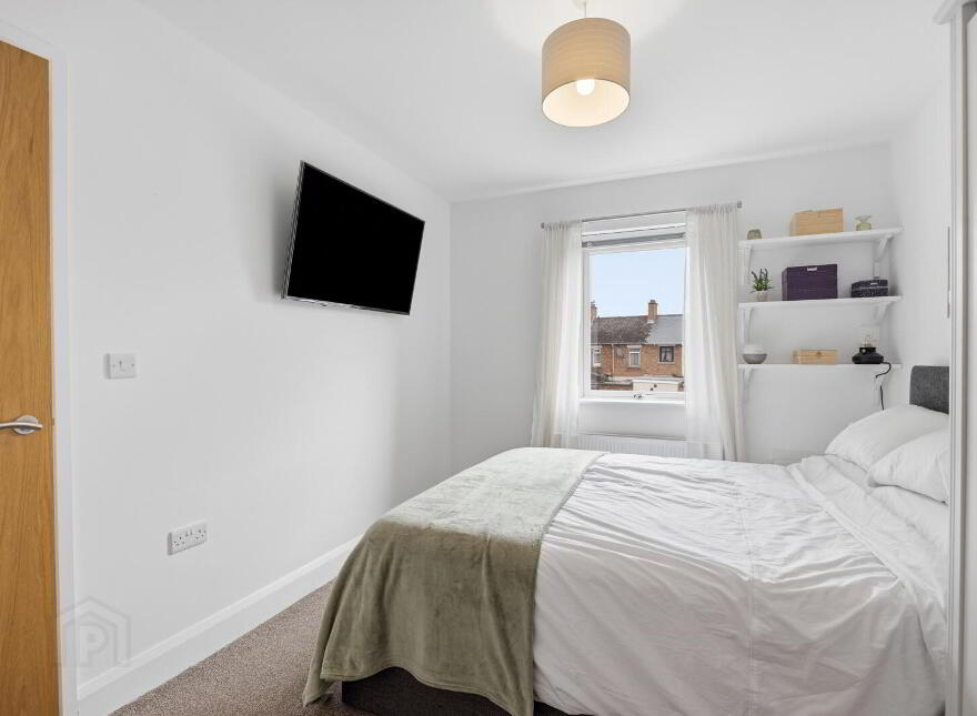 5 Victoria Close, Belfast, BT4 1PF