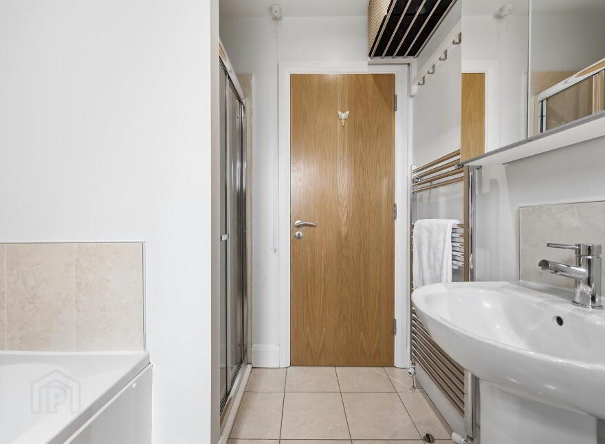 5 Victoria Close, Belfast, BT4 1PF