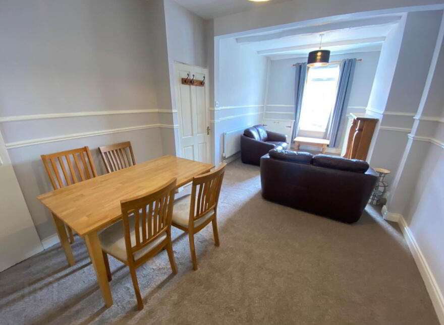 208 Donegall Avenue, Belfast, BT12 6LY
