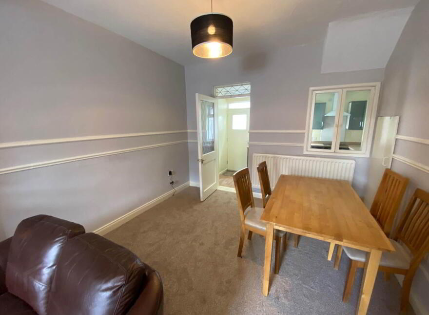 208 Donegall Avenue, Belfast, BT12 6LY