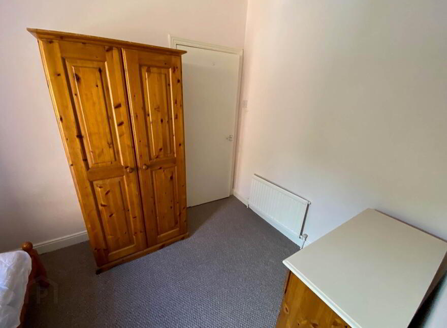 208 Donegall Avenue, Belfast, BT12 6LY
