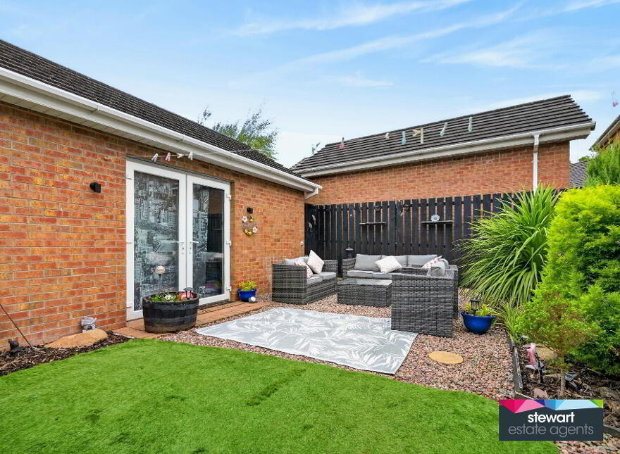 43 Monree Hill, Donaghcloney, BT66 7GY
