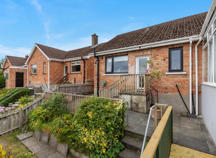 30 Gilnahirk Avenue, Belfast, BT5 7DR