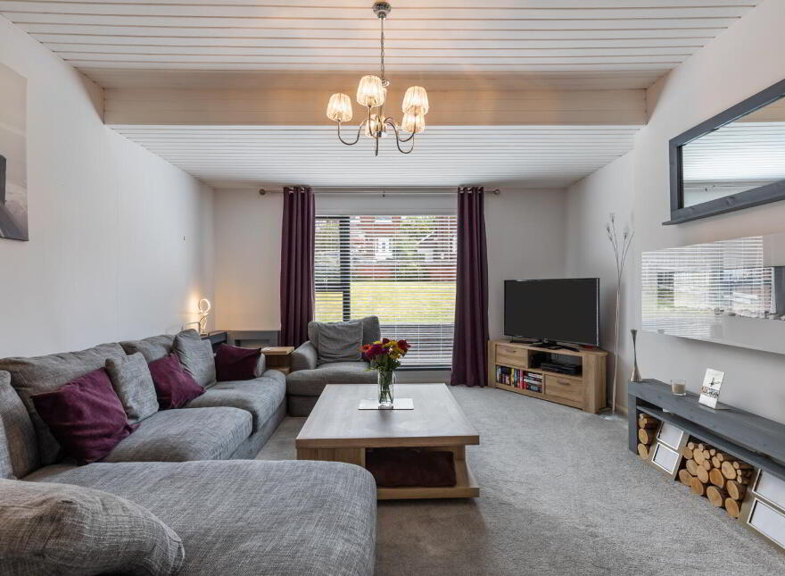 30 Gilnahirk Avenue, Belfast, BT5 7DR
