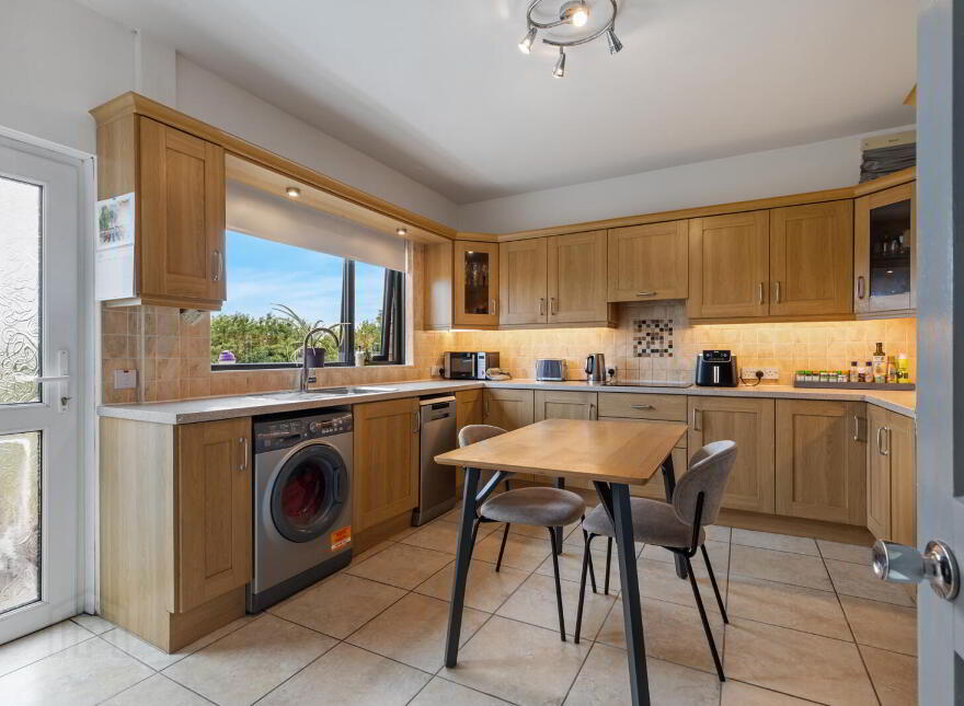 30 Gilnahirk Avenue, Belfast, BT5 7DR
