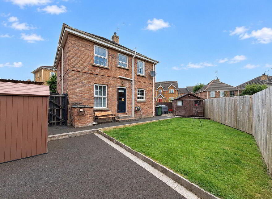 38 Summerhill, Banbridge, BT32 3LJ