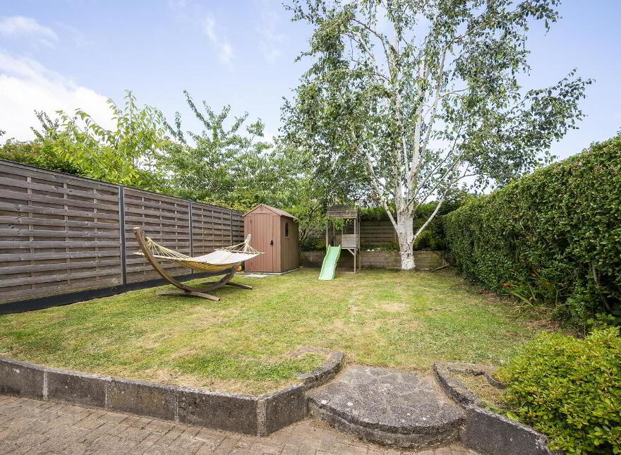 11 Willesden Park, Belfast, BT9 5GX