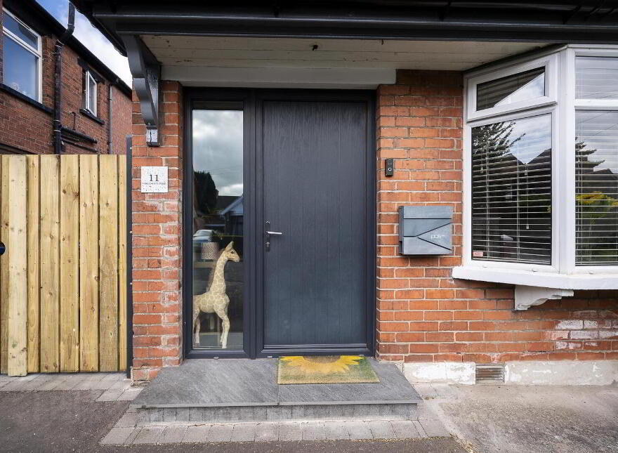 11 Willesden Park, Belfast, BT9 5GX