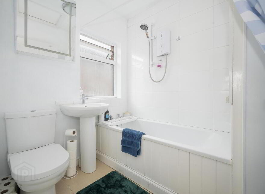 11 Willesden Park, Belfast, BT9 5GX