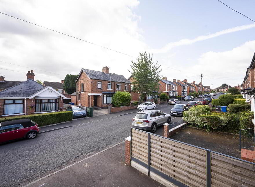 11 Willesden Park, Belfast, BT9 5GX