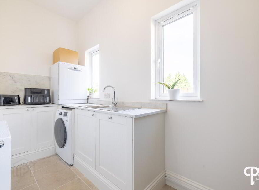 11 Renmore Avenue, Portadown, BT62 3DH
