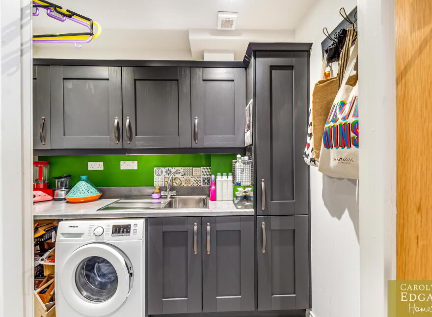 49 Village Brow, Crawfordsburn, Bangor, BT19 1FT