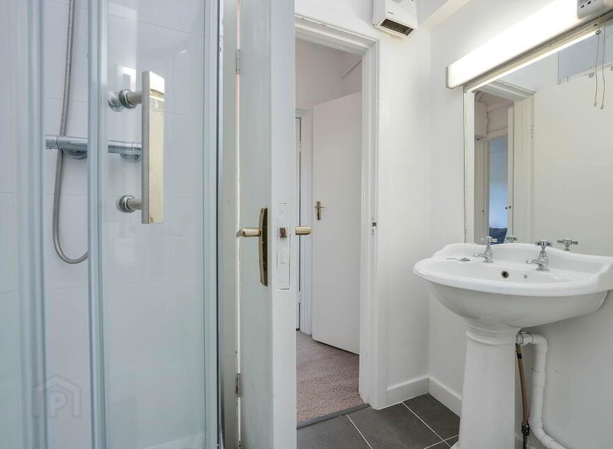 Apartment 64 Cranford Court, Stillorgan Road, Dublin, D04HH28