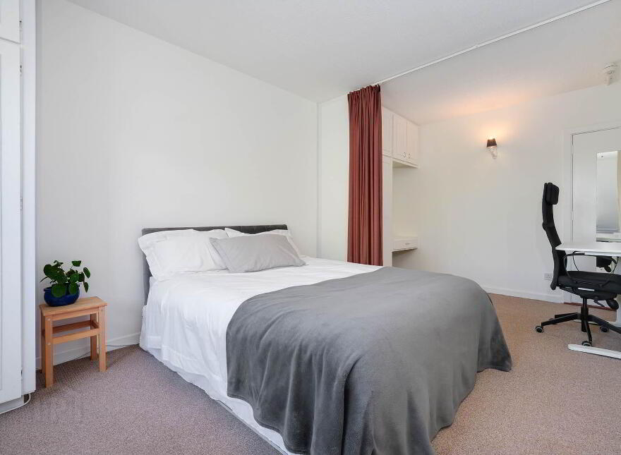 Apartment 64 Cranford Court, Stillorgan Road, Dublin, D04HH28
