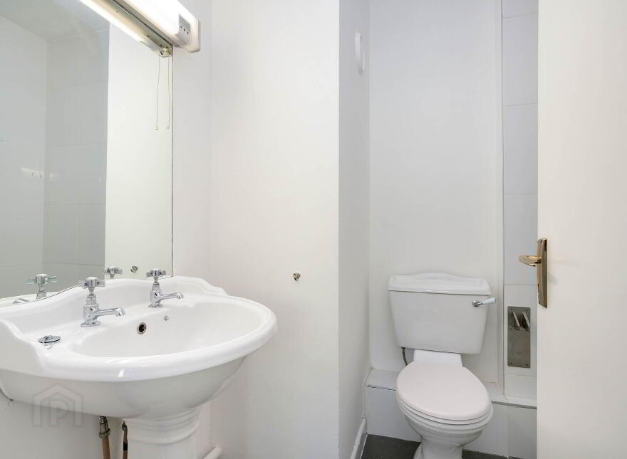 Apartment 64 Cranford Court, Stillorgan Road, Dublin, D04HH28