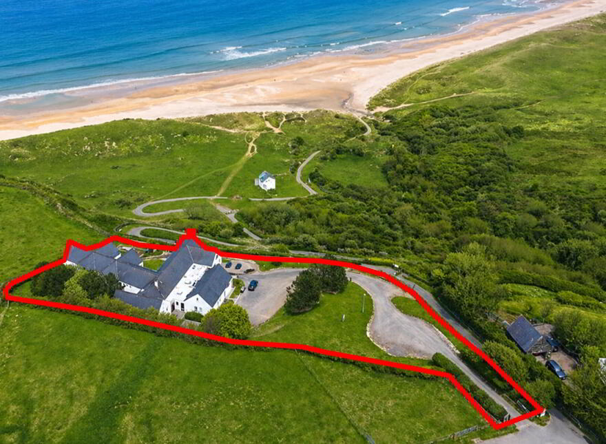Whitepark Bay Youth Hostel, 157 Whitepark Road, Ballintoy, Ballycastle, BT54 6NH