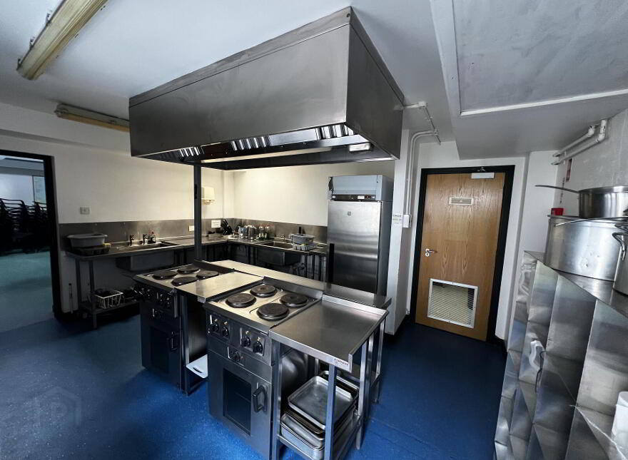 Whitepark Bay Youth Hostel, 157 Whitepark Road, Ballintoy, Ballycastle, BT54 6NH