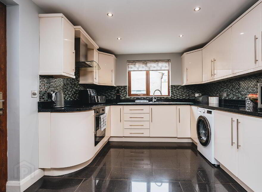 11 Carrowreagh Road, Armoy, Ballymoney, BT53 8SW