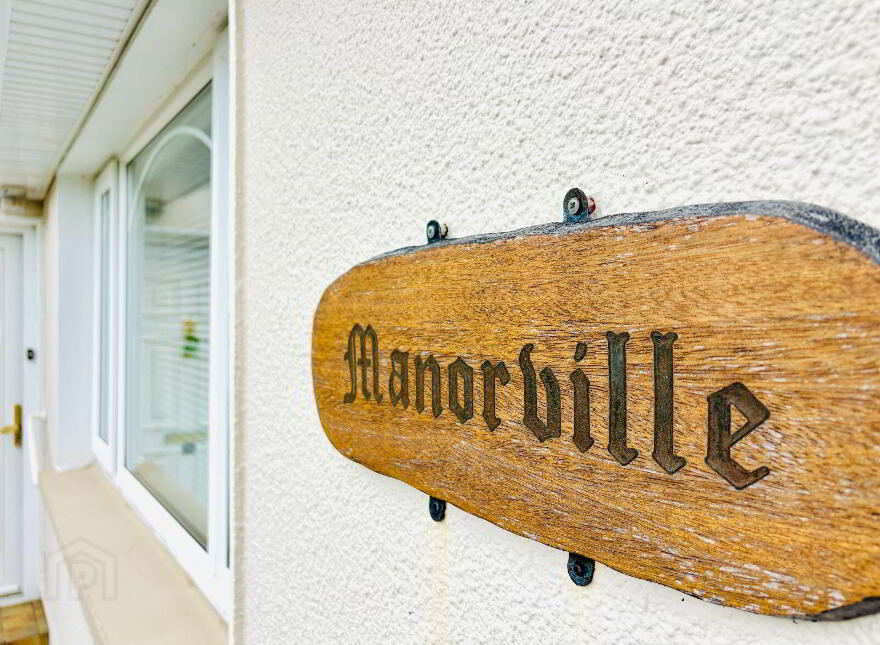 Manorville, 3 Castle Demesne, Ballinahow, V92WPK4