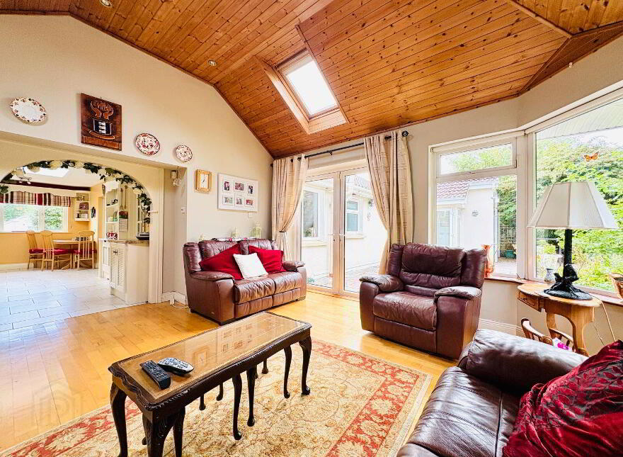 Manorville, 3 Castle Demesne, Ballinahow, V92WPK4