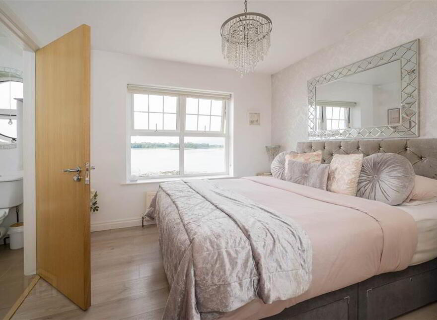 64 The Quay, Dundrum, Newcastle, BT33 0UJ