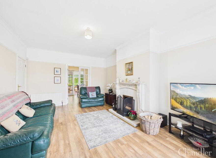 8 Ballylenaghan Road, Belfast, BT8 6WU