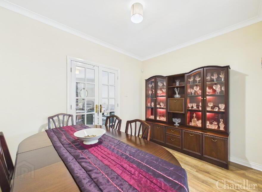 8 Ballylenaghan Road, Belfast, BT8 6WU