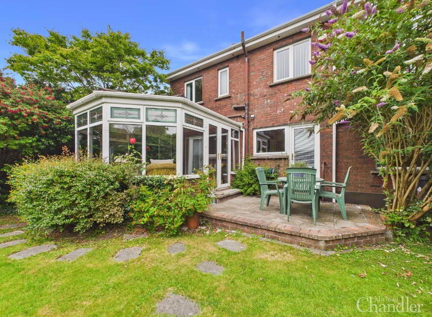 8 Ballylenaghan Road, Belfast, BT8 6WU