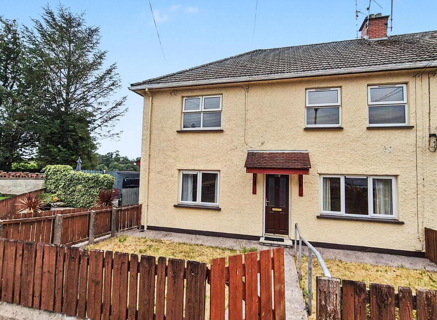 109 Derrin Road, Enniskillen, BT74 6BB