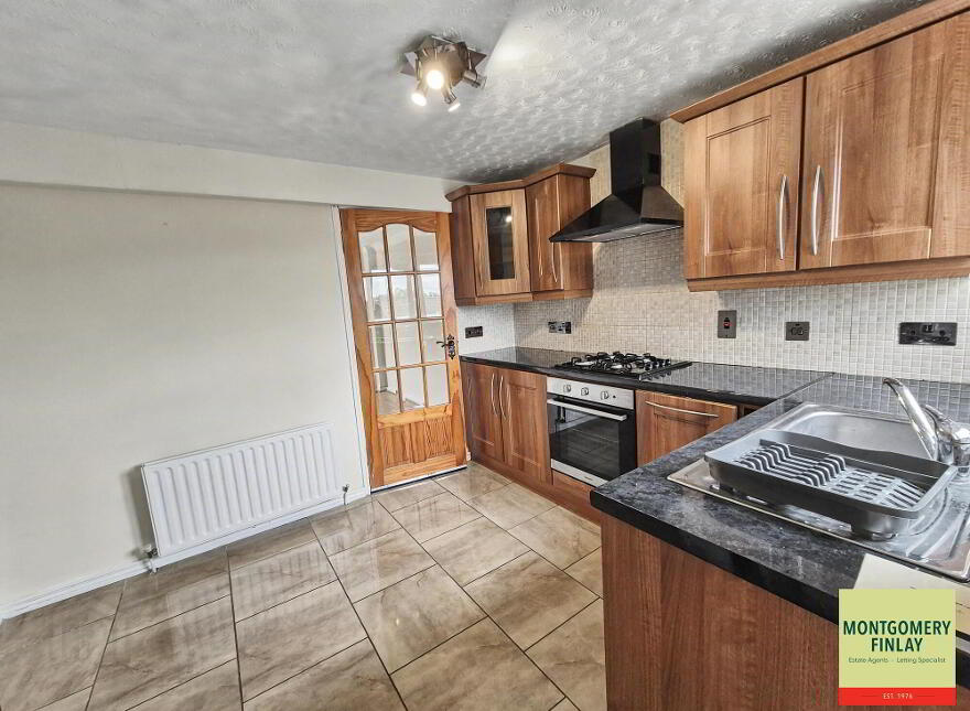 109 Derrin Road, Enniskillen, BT74 6BB